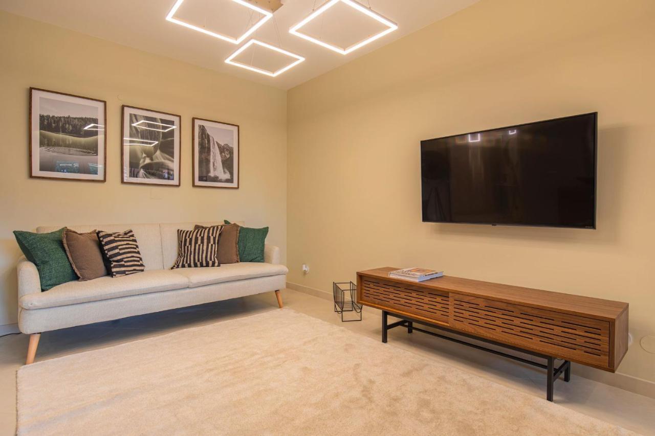Deluxe 2Bdr Apartment In Carcavelos By Lovelystay Zewnętrze zdjęcie