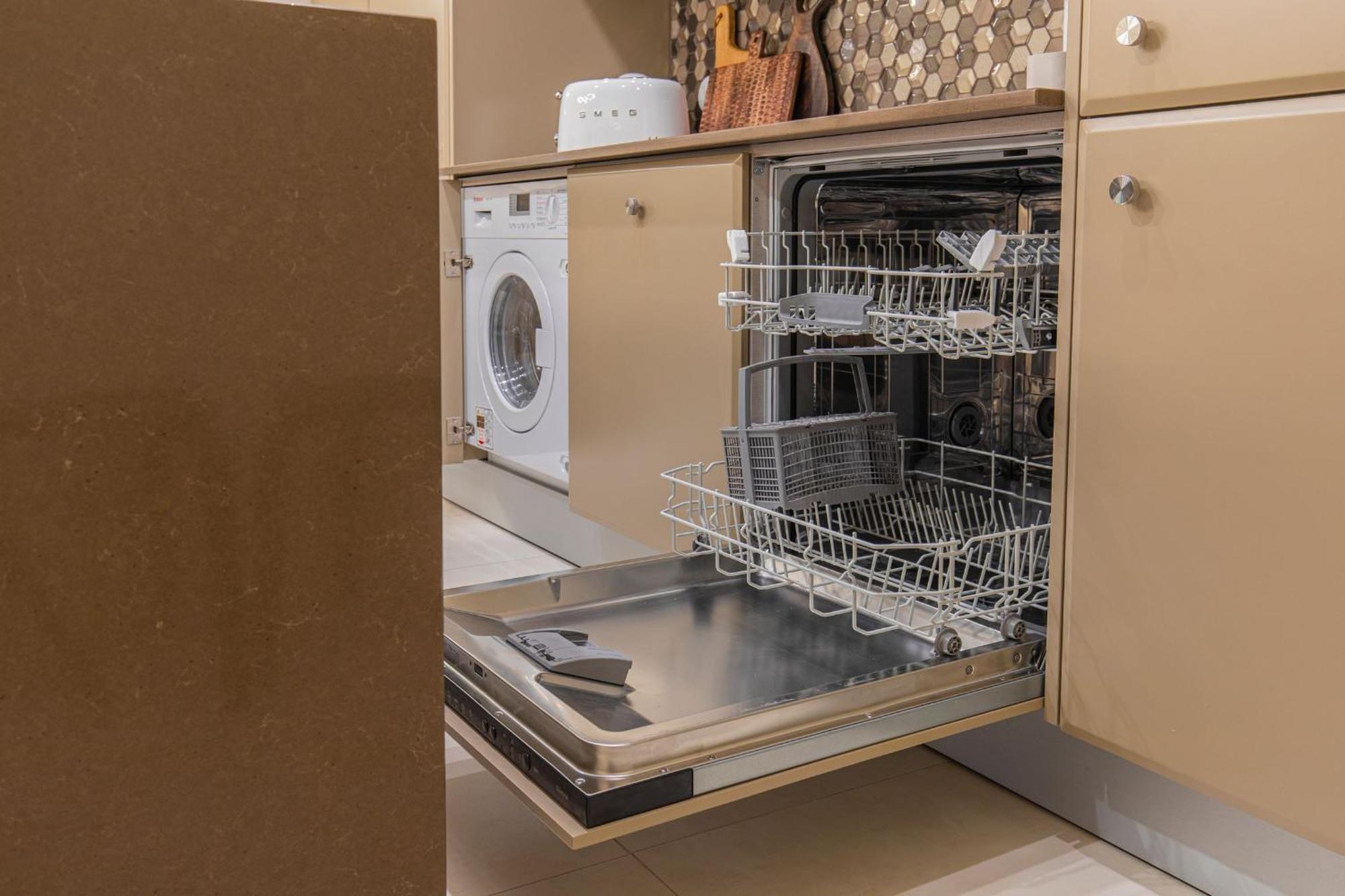 Deluxe 2Bdr Apartment In Carcavelos By Lovelystay Zewnętrze zdjęcie