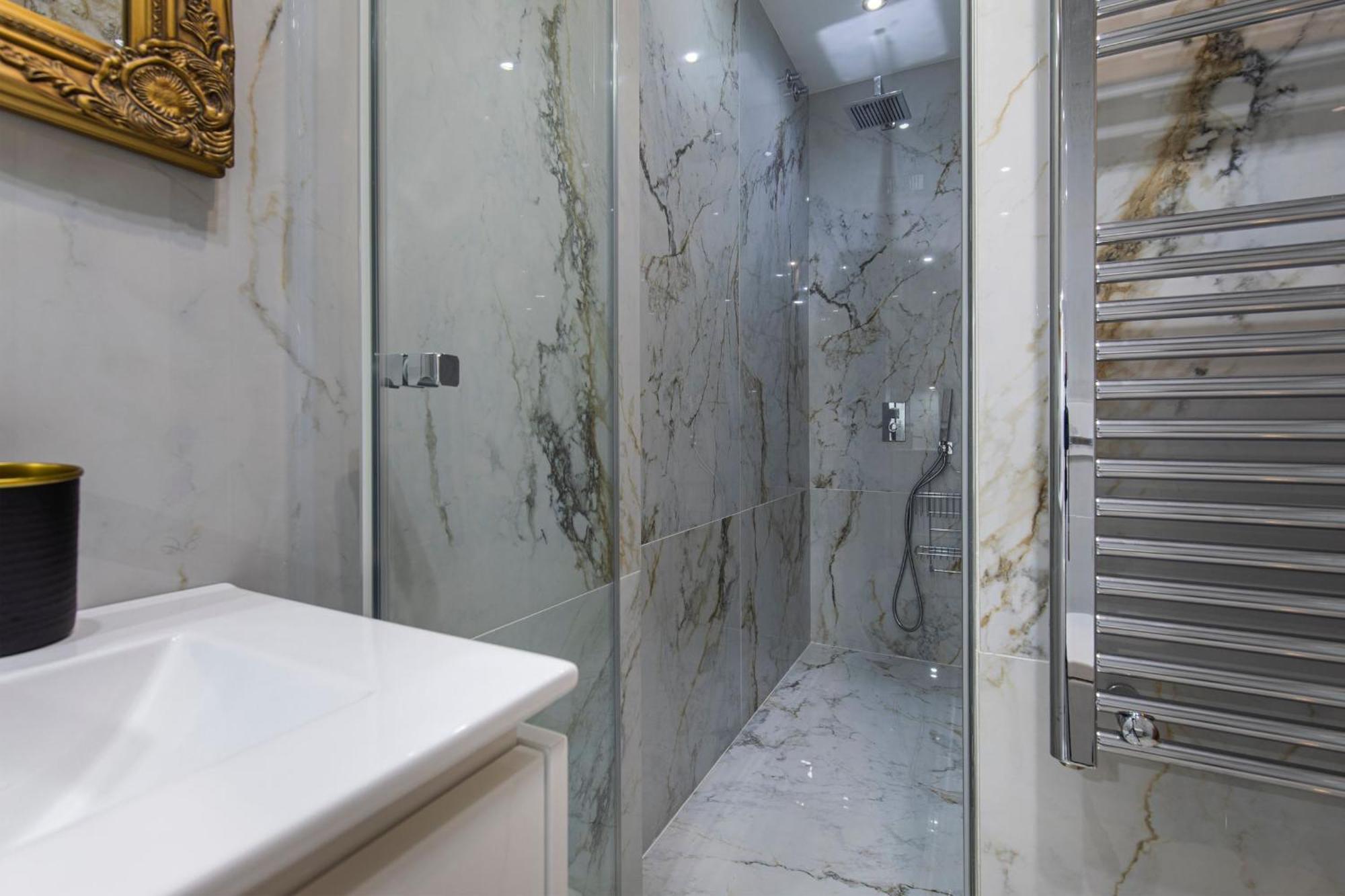 Deluxe 2Bdr Apartment In Carcavelos By Lovelystay Zewnętrze zdjęcie