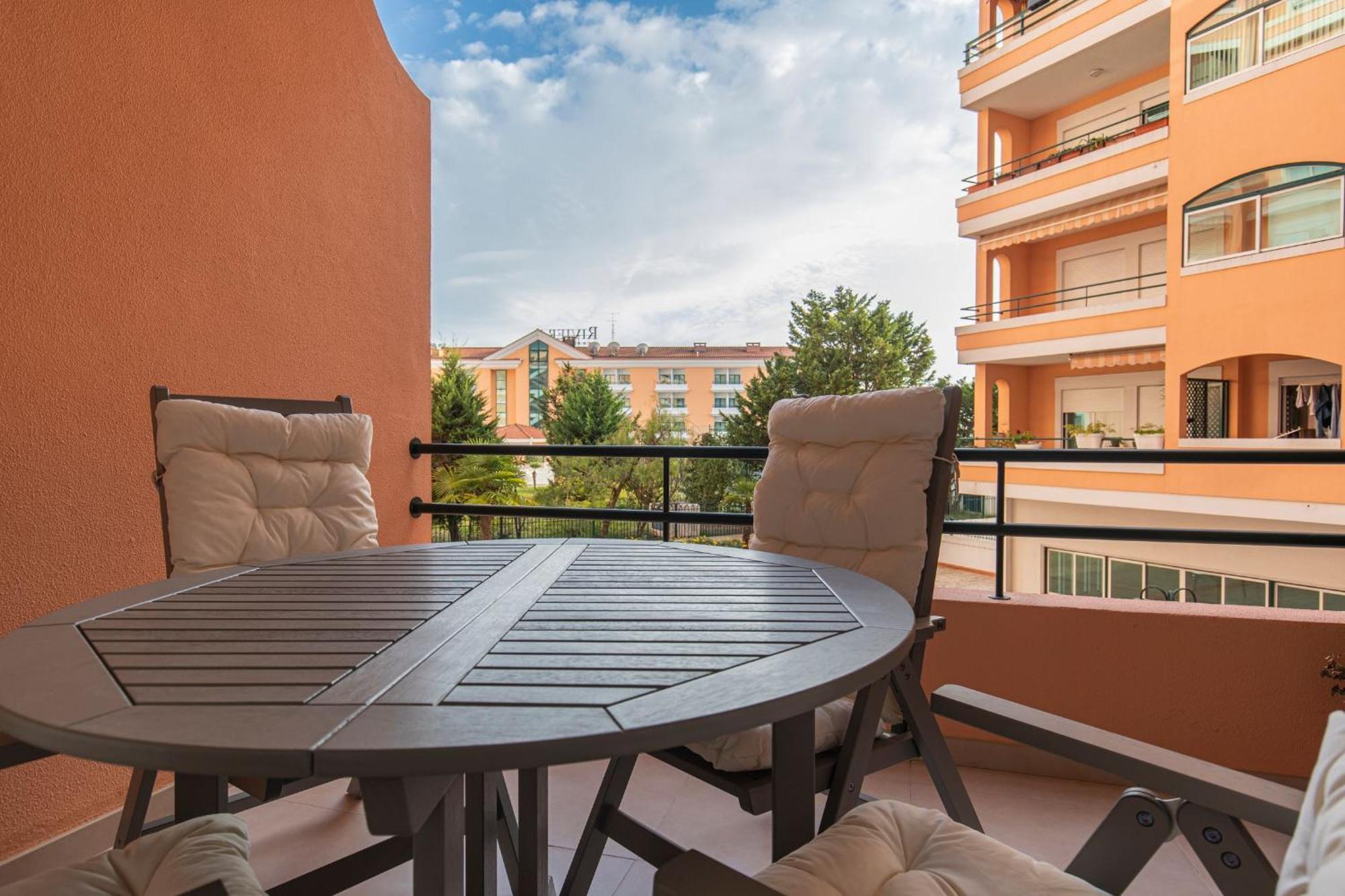 Deluxe 2Bdr Apartment In Carcavelos By Lovelystay Zewnętrze zdjęcie